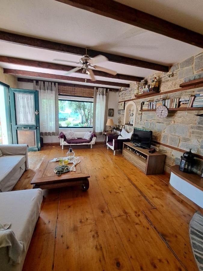 La Casa Sul Mare Villa Palaiontsiflikion Luaran gambar